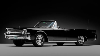 Illustration for article titled What Did This Former Ford Board Member's Car Collection Bring At Auction?